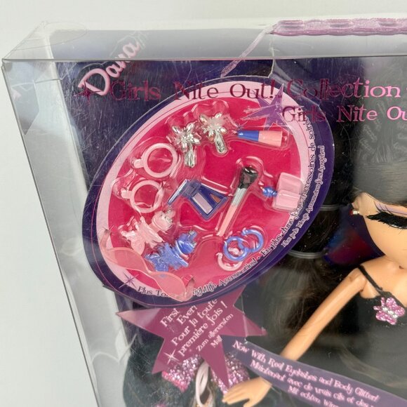 Bratz Girls Nite Out 21st Birthday Edition Fashion Doll Dona - New In Box - Picture 4 of 6